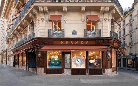 hermes boutiques